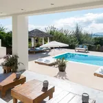 Rent 5 bedroom house in Ibiza