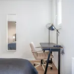 Miete 1 Schlafzimmer wohnung von 829 m² in Zurich