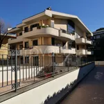 Affitto 2 camera appartamento di 67 m² in Marino