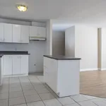 3 bedroom apartment of 5661 sq. ft in Sherbrooke