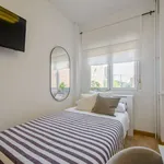 Rent a room of 149 m² in Madrid