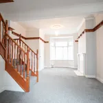 Rent 3 bedroom house in Hull