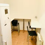 Rent 5 bedroom apartment in Madrid