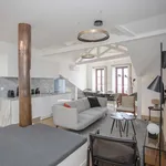 Rent 4 bedroom apartment of 140 m² in Porto