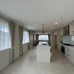 Rent 4 bedroom apartment in Hamilton