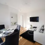 Rent 4 bedroom apartment of 52 m² in Paris