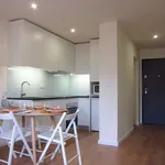 Rent 1 bedroom apartment in Porto