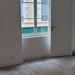 Appartement de 130 m² avec 6 chambre(s) en location à Saint-Étienne