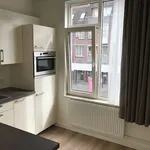 Huur 4 slaapkamer appartement van 145 m² in Geldrop