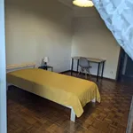 Rent 3 bedroom apartment in Lisbon