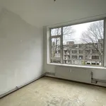 Huur 3 slaapkamer appartement van 80 m² in Merwedepolder-Oost