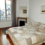 Appartement de 84 m² avec 3 chambre(s) en location à Paris