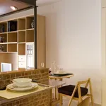 Rent 1 bedroom apartment of 40 m² in Barcelona