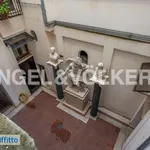 Rent 4 bedroom apartment of 155 m² in Rome