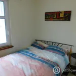 Rent 2 bedroom flat in Aberdeen