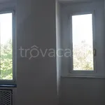 Affitto 3 camera appartamento di 136 m² in Genova