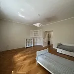 Rent 3 bedroom apartment of 110 m² in Székesfehérvár