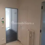 Rent 4 bedroom apartment of 80 m² in Como