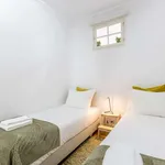 Rent 2 bedroom apartment in lisbon