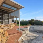 Rent 3 bedroom house in Girrawheen