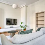 Rent 5 bedroom apartment of 65 m² in Paris