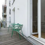 Rent 2 bedroom apartment of 59 m² in Berlin