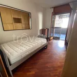 Rent 4 bedroom apartment of 166 m² in Milano