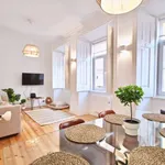 Rent 3 bedroom apartment in lisbon