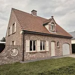 Rent 4 bedroom house of 550 m² in De Pinte