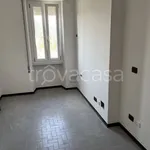 Rent 4 bedroom apartment of 105 m² in Massa