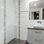 Rent 2 bedroom apartment in Melbourne