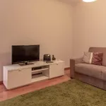 Rent 5 bedroom apartment in Lisbon