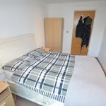 Rent 2 bedroom apartment in Leeds