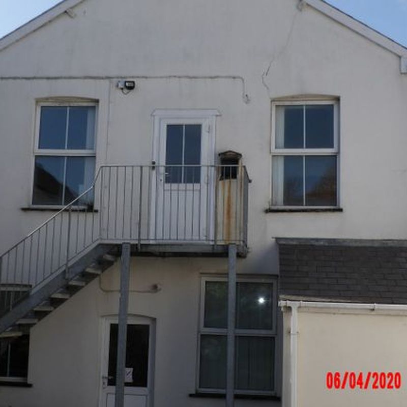 Flat to rent in The Square, Braunton EX33 Bulkeley Hall