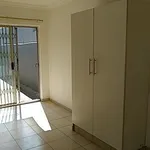 Rent 1 bedroom apartment of 35 m² in Johannesburg