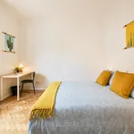 Rent 7 bedroom apartment in Lisbon