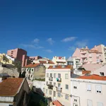 Rent 3 bedroom apartment in Lisbon