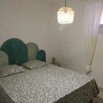 Rent 2 bedroom apartment of 37 m² in Hyères