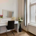 Rent 3 bedroom apartment of 45 m² in Wien