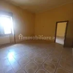 Affitto 4 camera appartamento di 121 m² in Somma Vesuviana