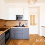 Pronajměte si 2 ložnic/e byt o rozloze 52 m² v Capital City of Prague