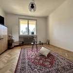 Pronajměte si 2 ložnic/e byt o rozloze 68 m² v Prague