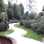 Rent 2 bedroom apartment of 65 m² in Bucuresti