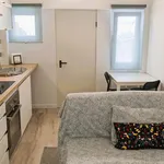 Alugar 4 quarto apartamento de 25 m² em Queluz