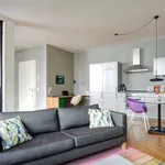 Rent 2 bedroom apartment of 93 m² in Berlin