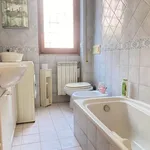 Rent 2 bedroom apartment of 65 m² in Roma