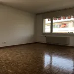 Miete 4 Schlafzimmer wohnung von 67 m² in Courgevaux