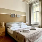 Rent 2 bedroom apartment of 89 m² in Prague