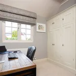 Rent 5 bedroom house in Northamptonshire