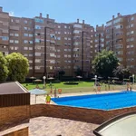 Alquilo 4 dormitorio apartamento de 140 m² en Madrid